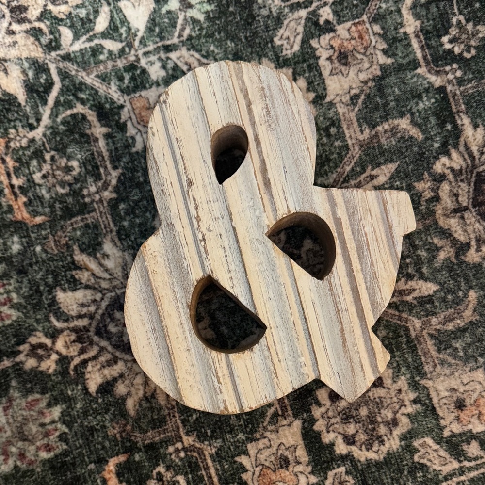 Wooden Ampersand Decor